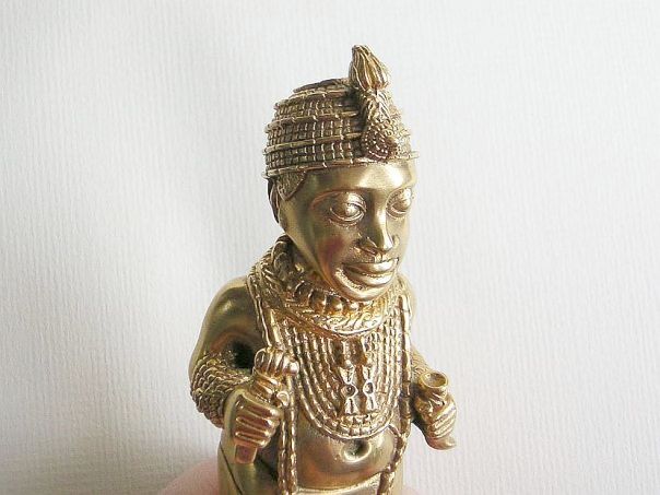 Heavy gold-filled bronze miniature of a king – (2259)